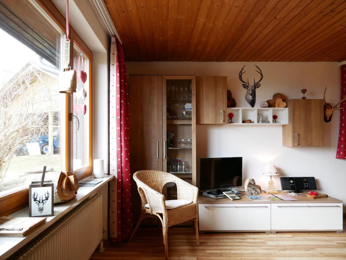 Appartement Haus Jurisch à Urberg Extérieur photo