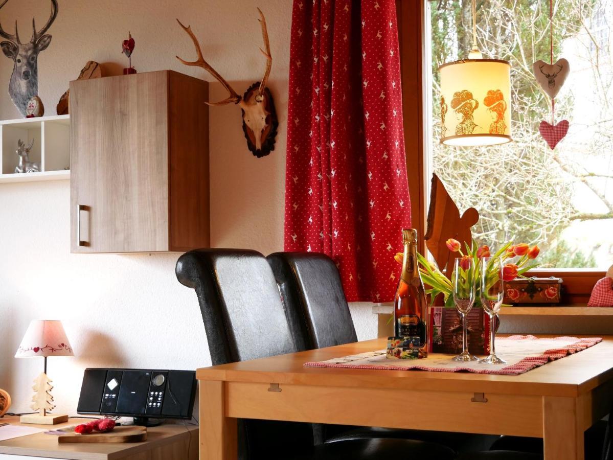 Appartement Haus Jurisch à Urberg Extérieur photo
